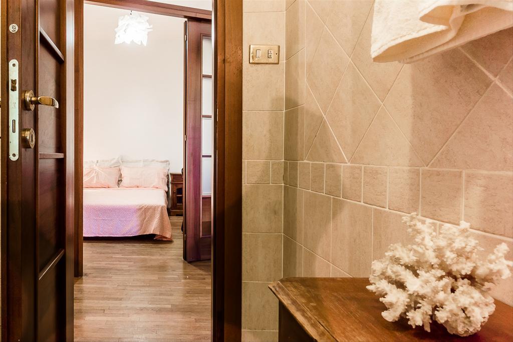 Porta Portese Apartment *