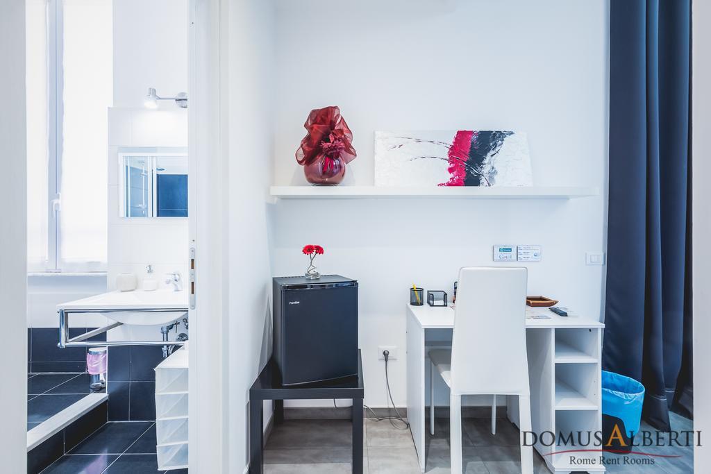 Bed & Breakfast Domus Alberti Rome