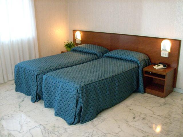 Hotel Consul 3*