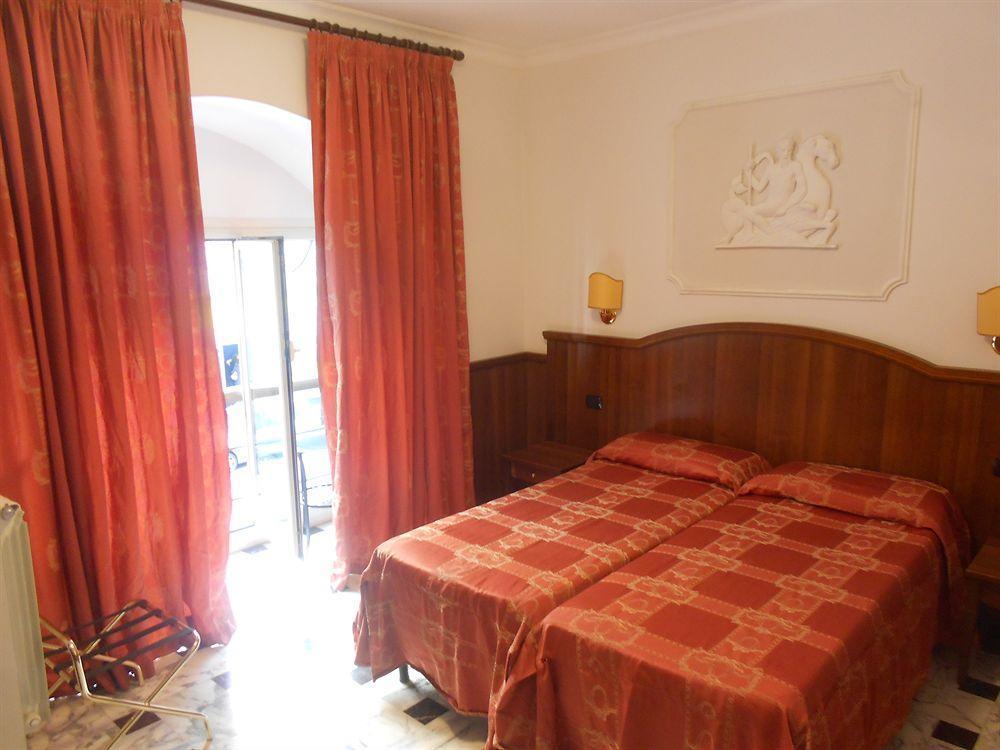 Bed & Breakfast Nakissa 3*
