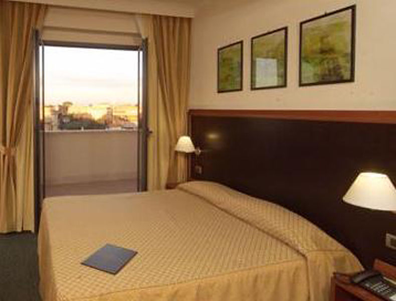 The Smooth 4* Rome
