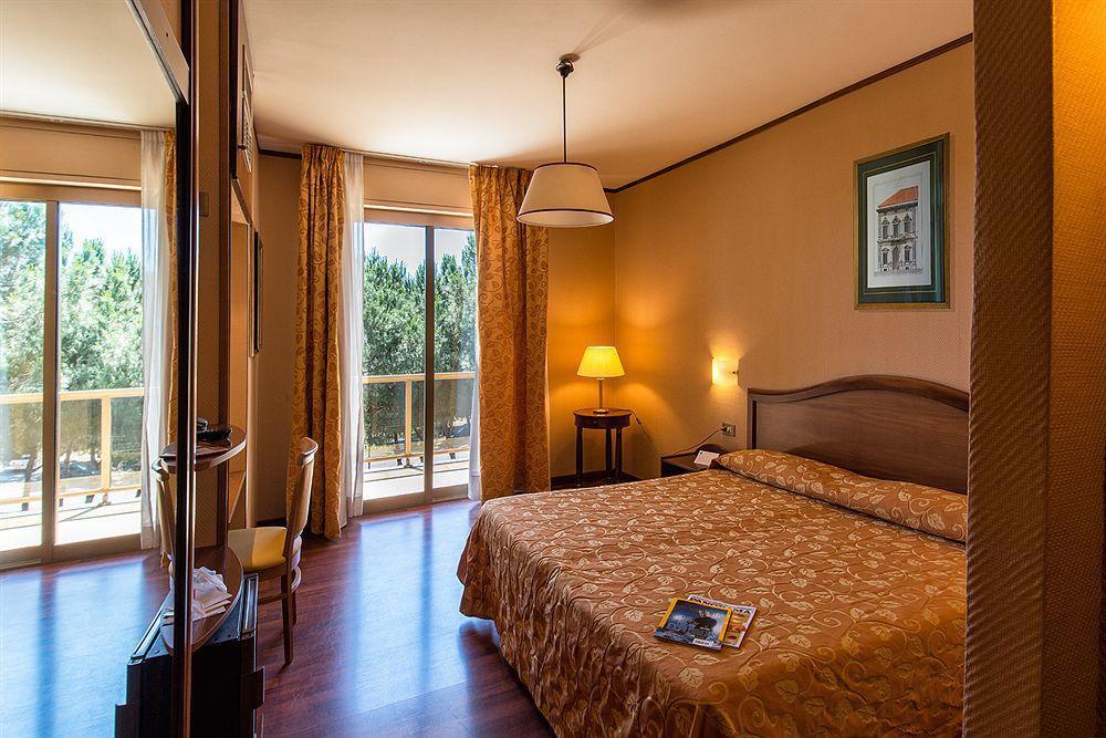 Park Blanc Et Noir Hotel 3*