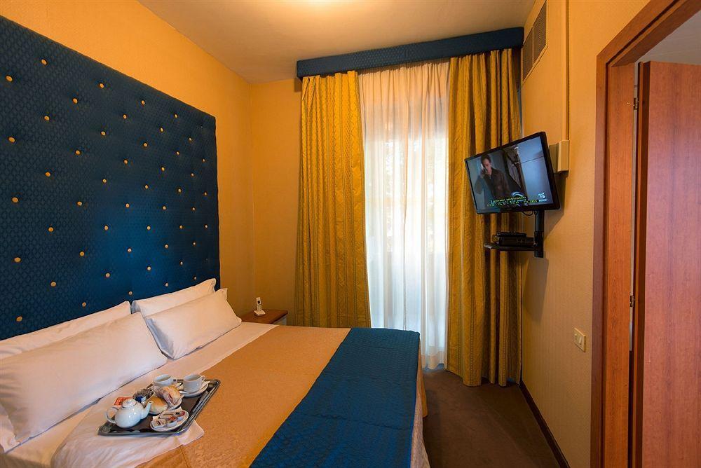 Park Blanc Et Noir 3* Rome