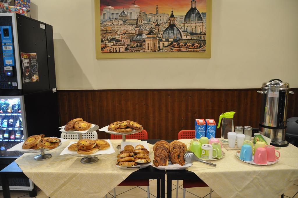 Freedom Traveller Hostel Rome