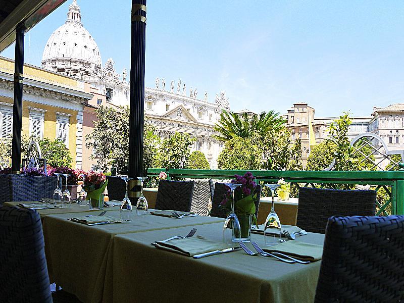 Residenza Paolo Vi 4* Roma