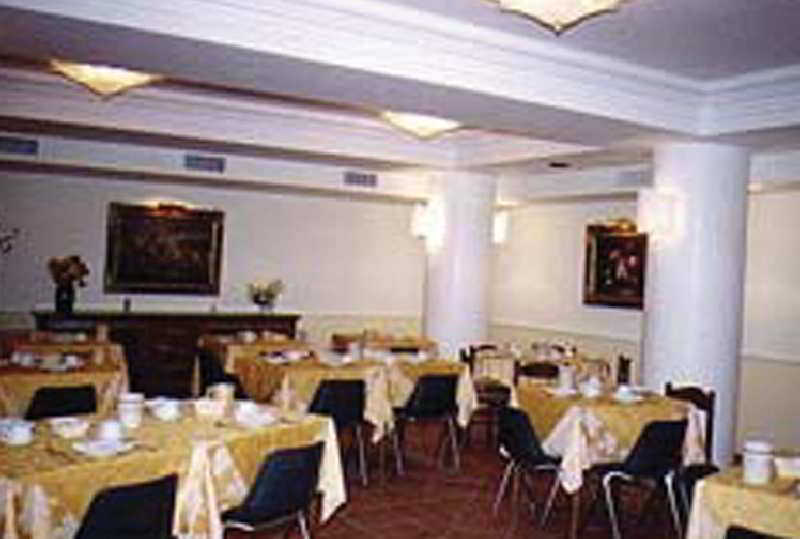 Aurora Garden 3* Roma