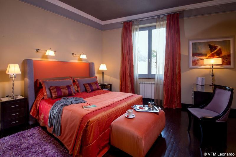 At The Spanish Steps View Hotel