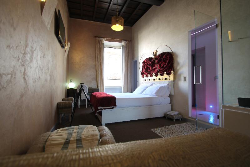 Irooms Pantheon 4*