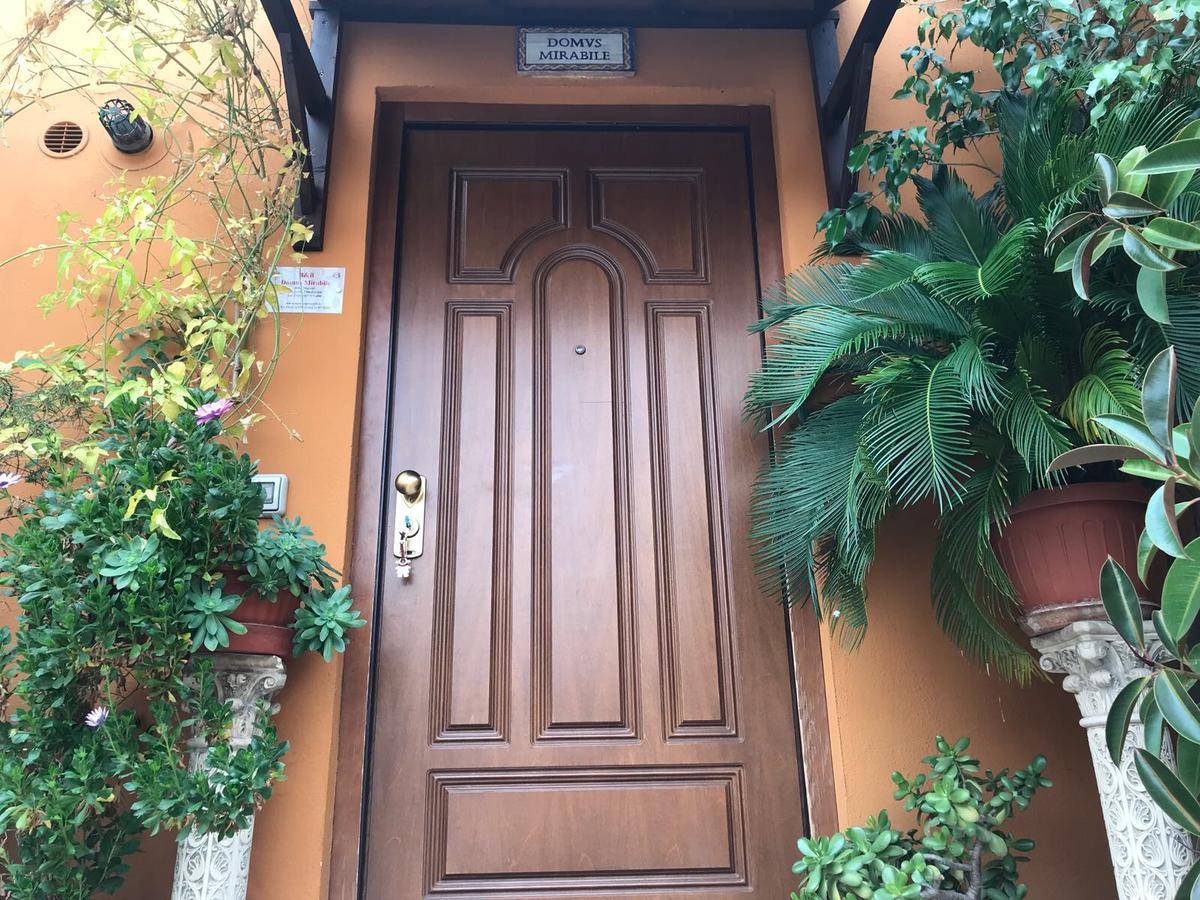 Domus Mirabile Apartment