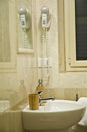 Guest house Domus Diana 2*