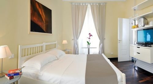 Sistine Guest house 2*