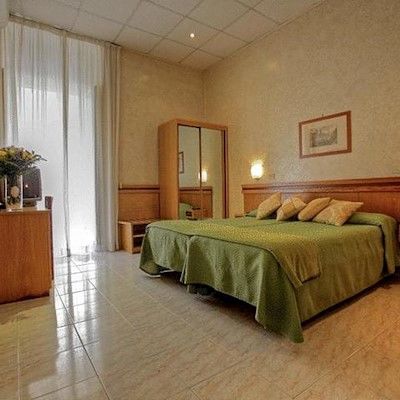 Embassy 3* Roma
