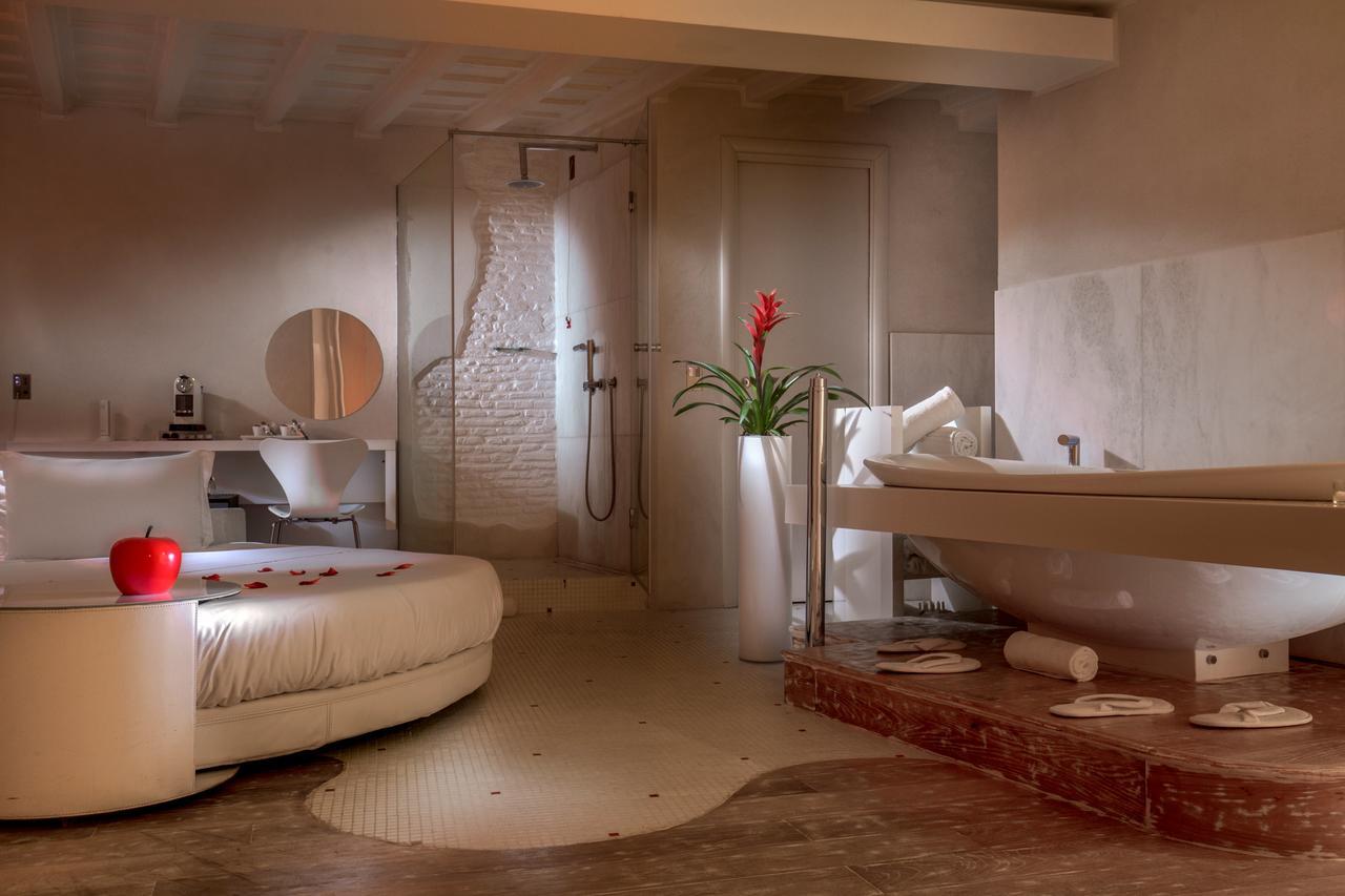 Bed & Breakfast Suitesistina For Brave Lovers