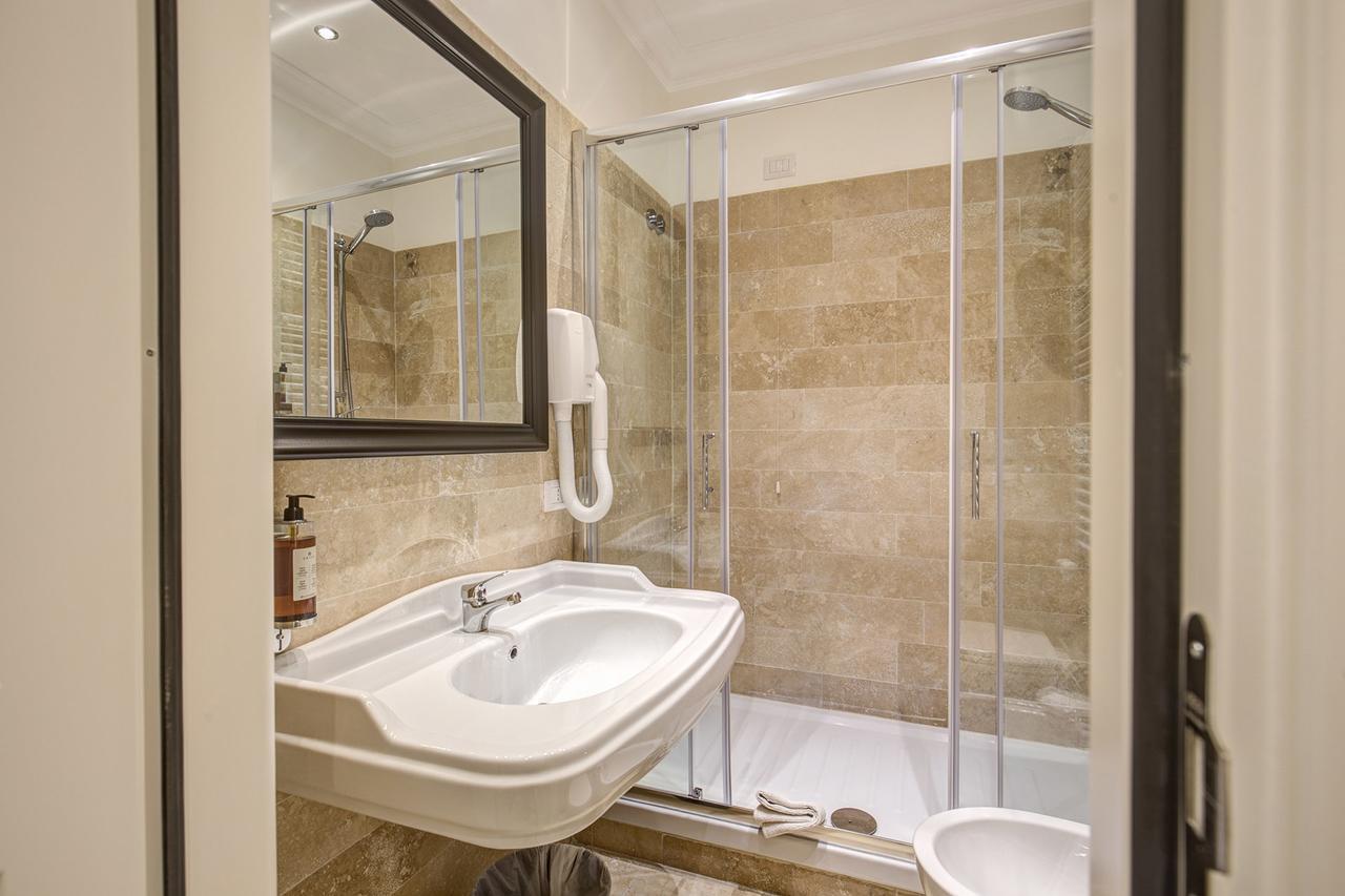 Hotel Dei Quiriti 3*