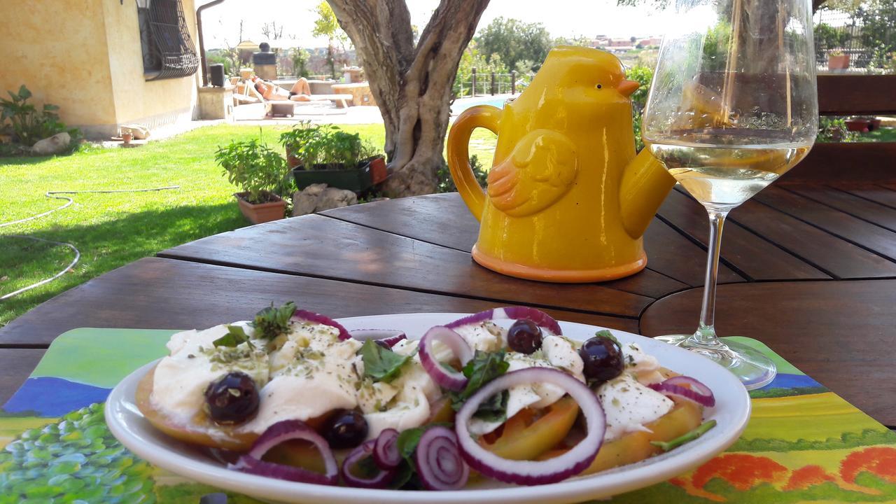 Bed & Breakfast La Valle Dei Casali 3*