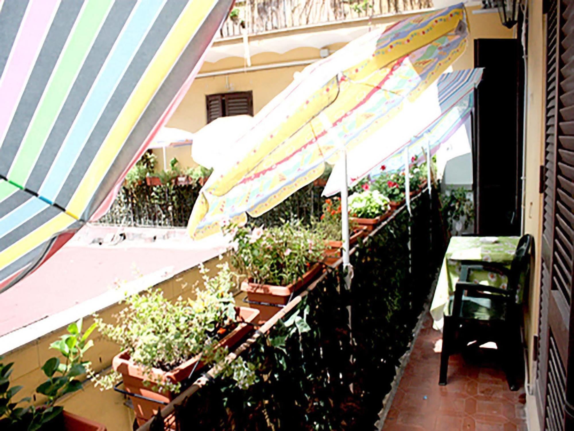 Hostel Legend R.g. Rome