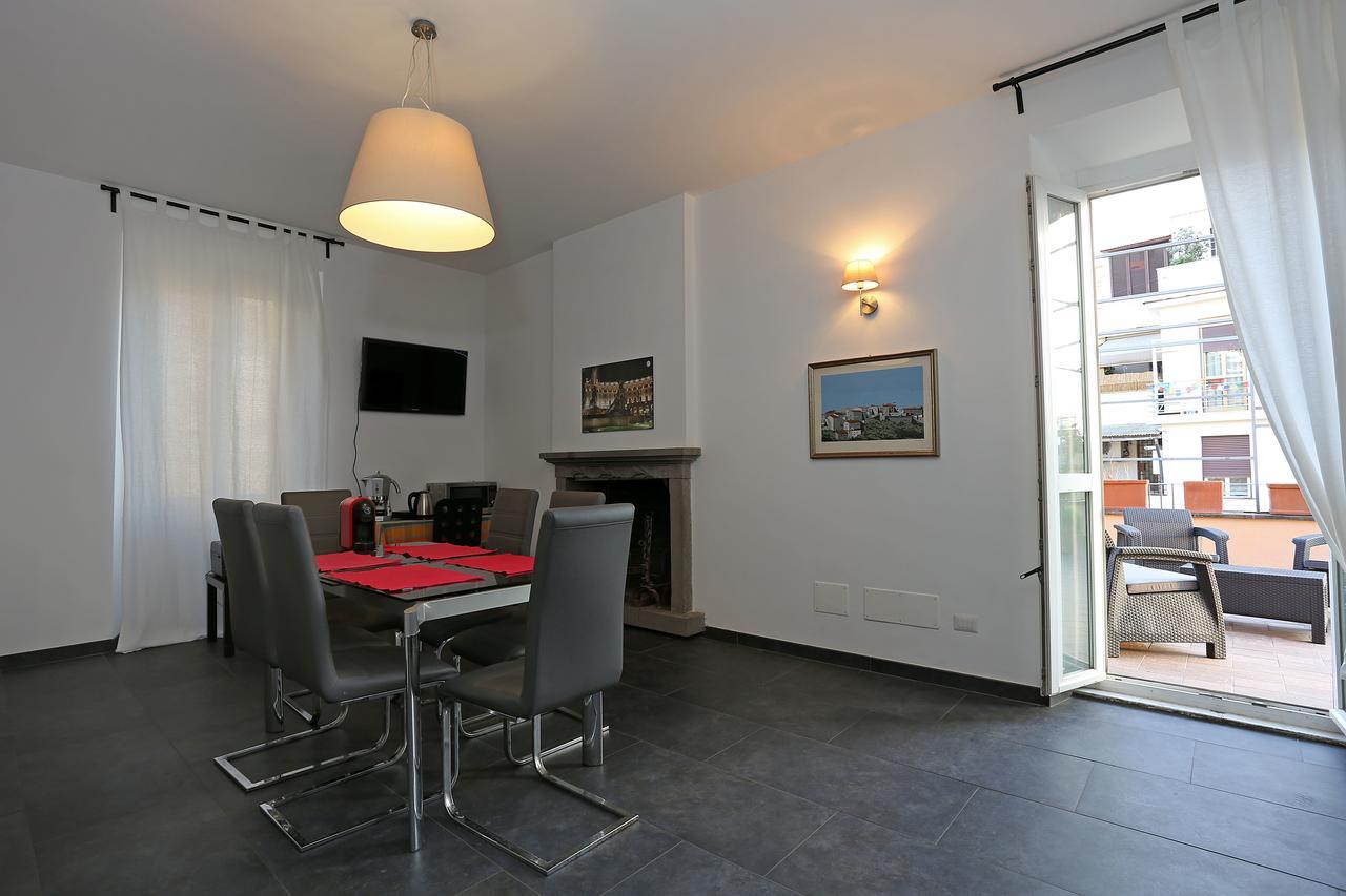La Terrazza Sul Colosseo Bed & Breakfast