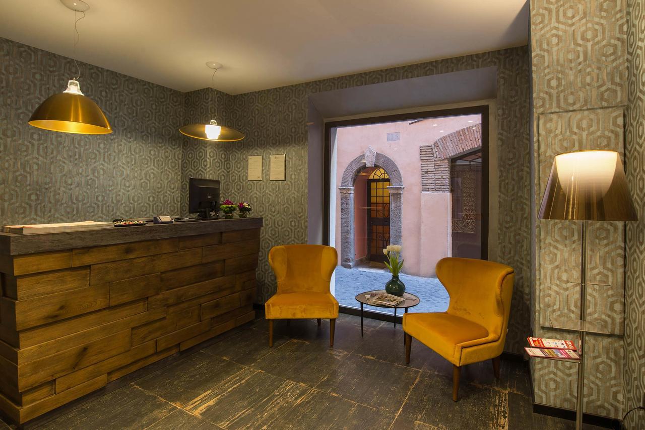 Navona Essence 3* Rome
