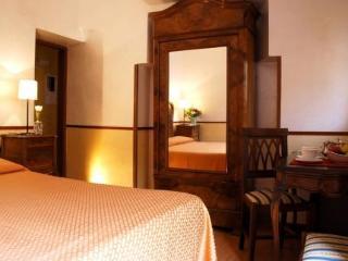 Hotel Spanish Steps Monet 5*