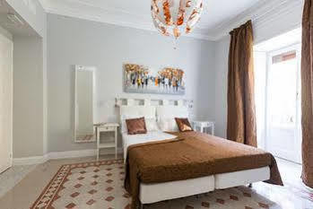 Guest house Cola Di Rienzo Suite Guest House 3*
