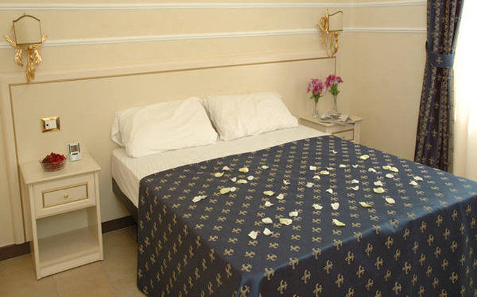 Guest house Cesar Palace 2*