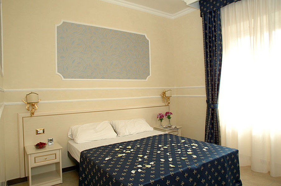 Guest house Cesar Palace 2*