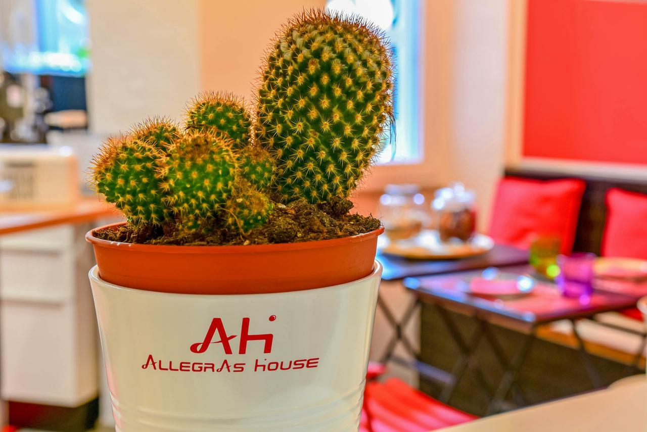 Allegra's House Caracciolo Guest house 3*