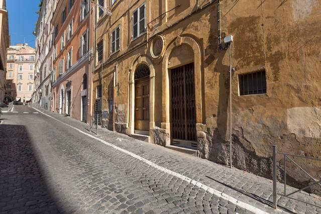 Delle Regioni Apartment