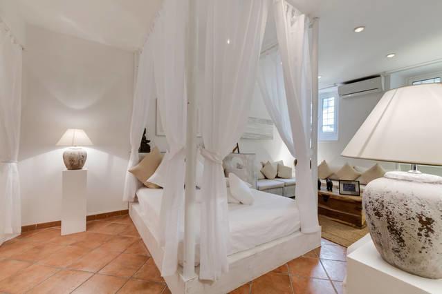Delle Regioni Apartment *