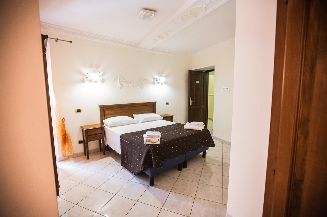 Grifo Hotel 3*