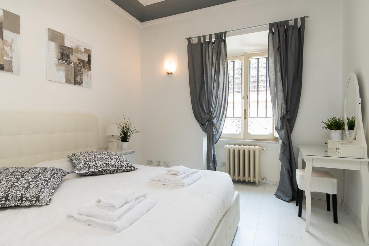 White Borgo * Rome