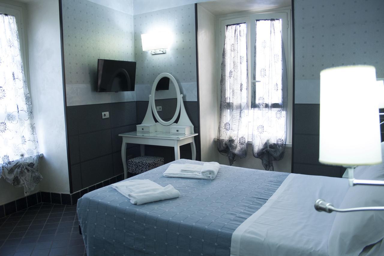 Hotel Agora
