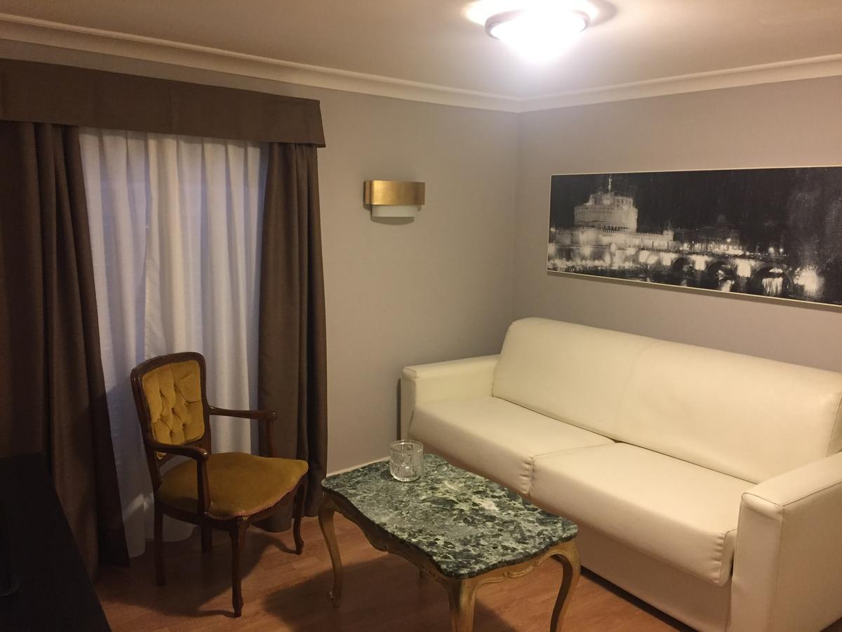 Navona Residenza De Charme Bed & Breakfast 2*