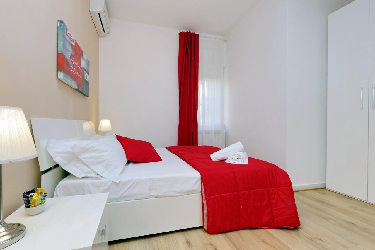 Bed & Breakfast I Pini Di - &