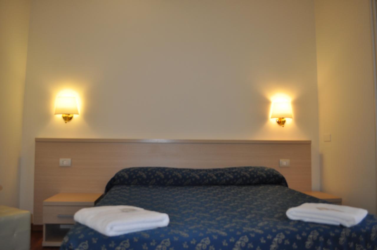 Karina Guest house *