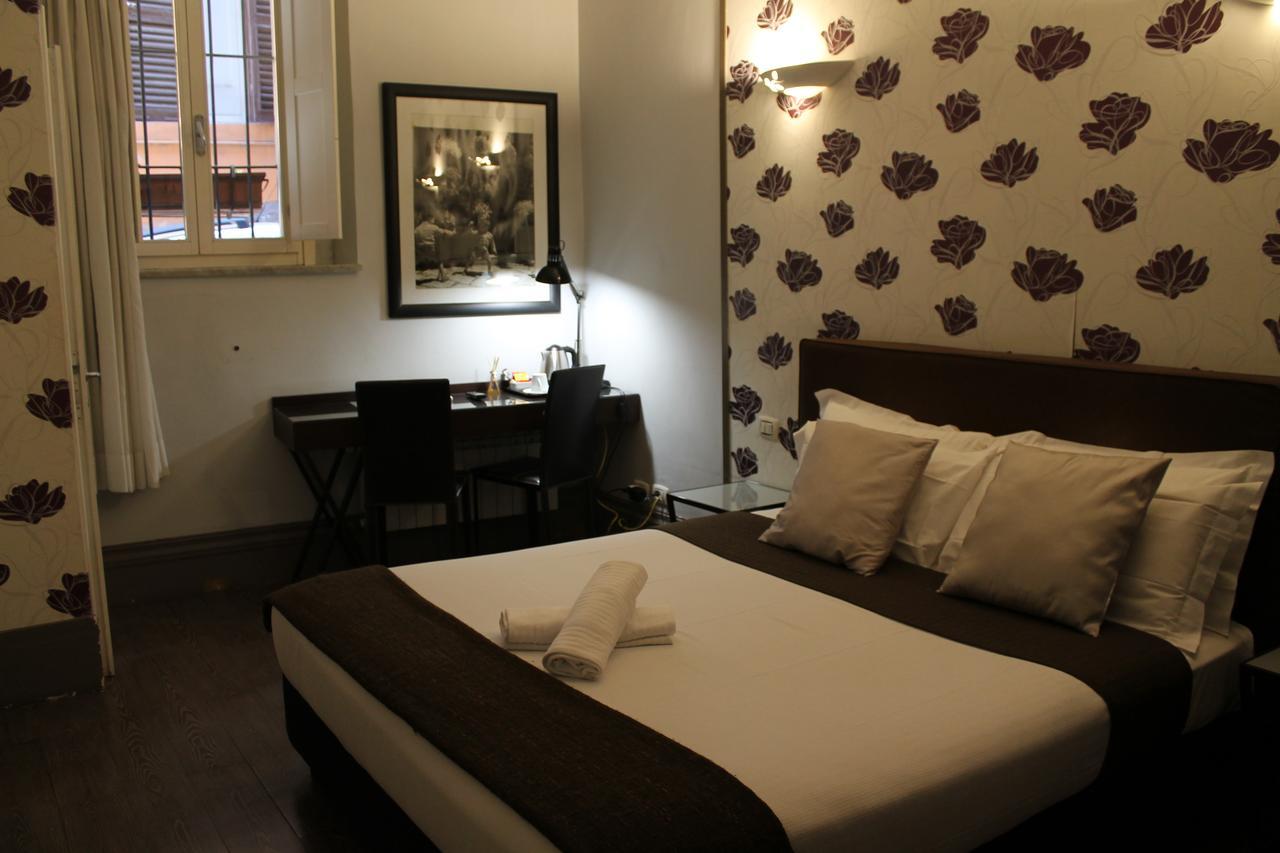 Relais Palazzo Taverna 3* Rome