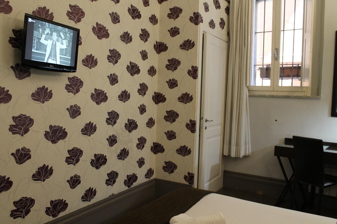 Relais Palazzo Taverna Guest house
