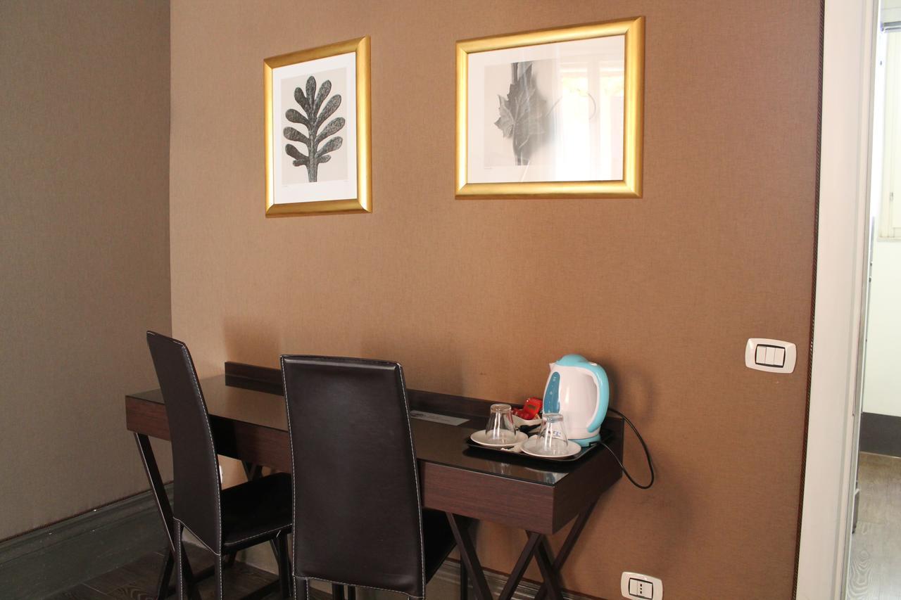 Relais Palazzo Taverna Guest house Rome