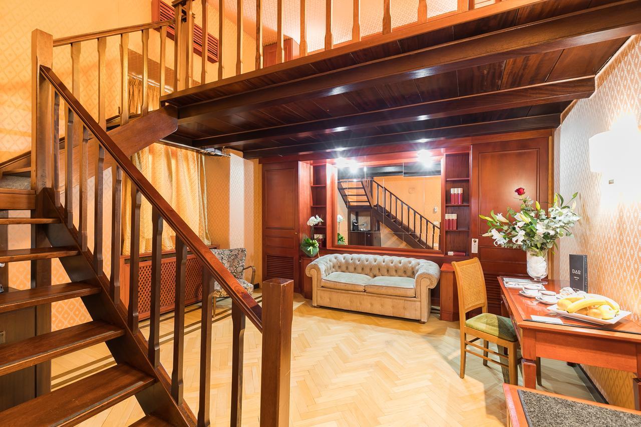 Hotel Galles
