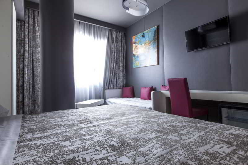 Moderno 4* Rome