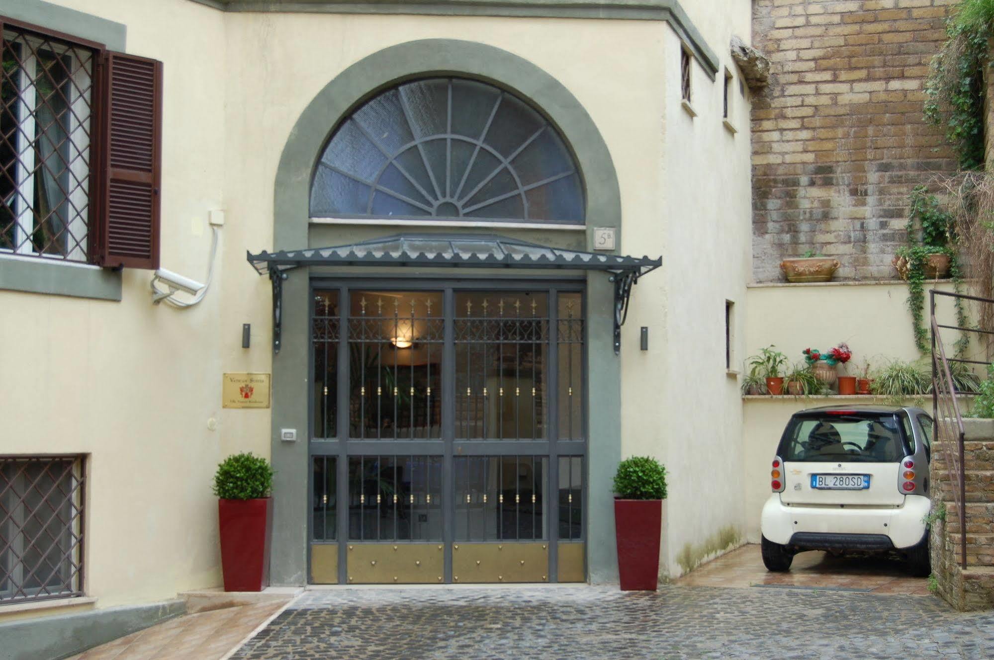 Vatican 3* Rome