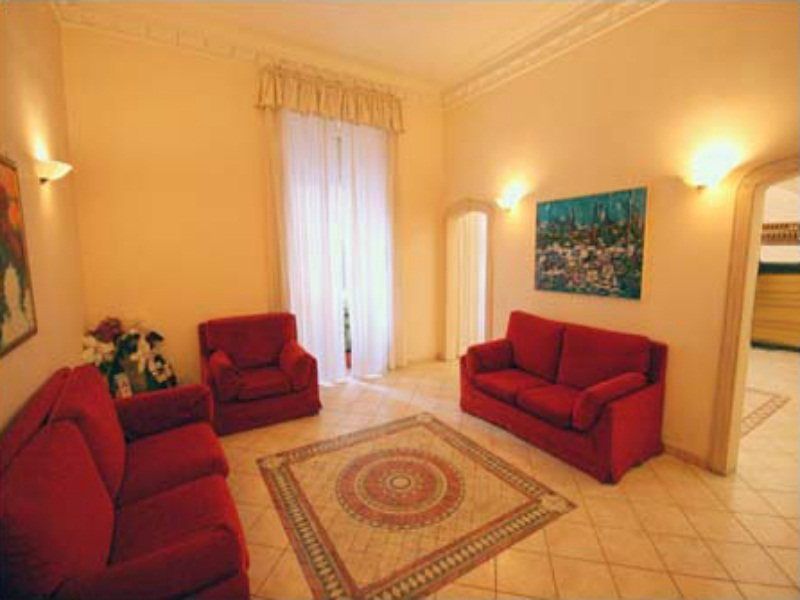Embassy 3* Roma