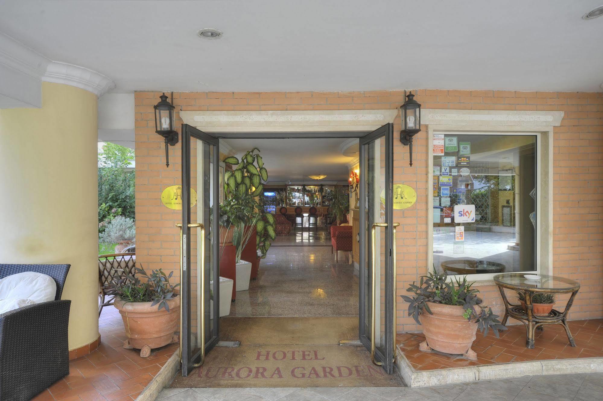 Aurora Garden 3* Roma