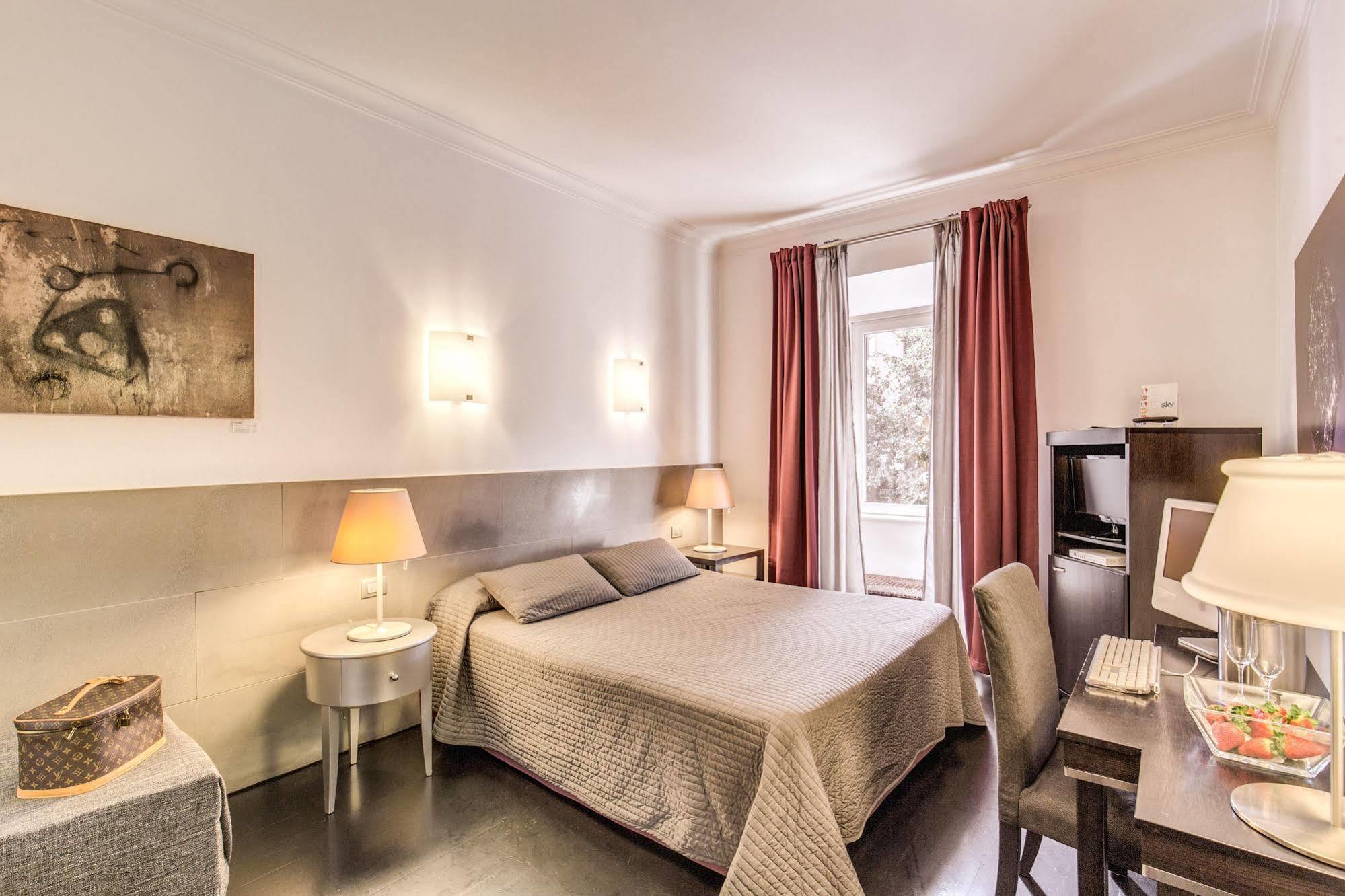 Residenza A -via Veneto Fashion -self Check-in Guest house Rome