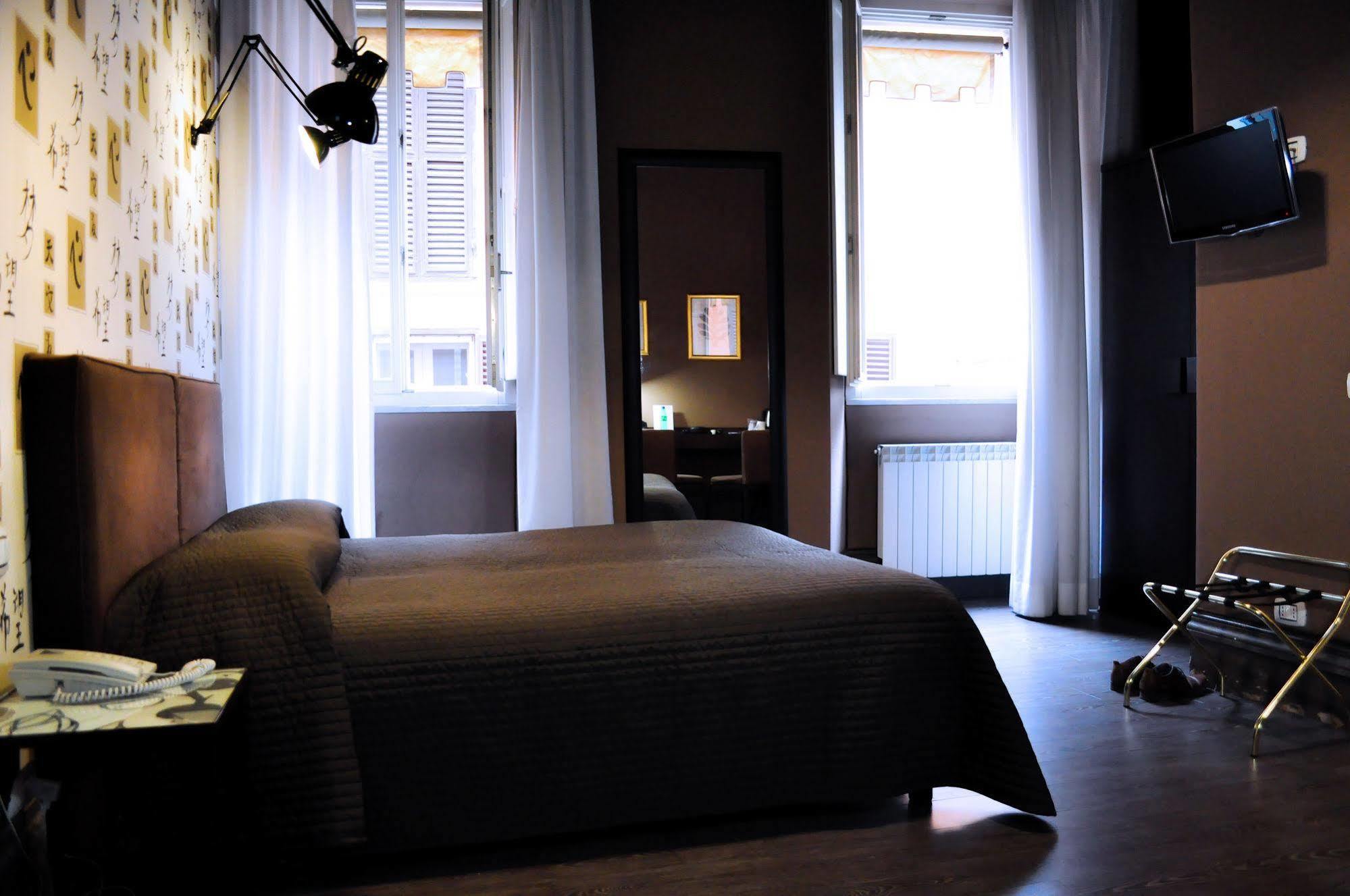 Relais Palazzo Taverna Rome