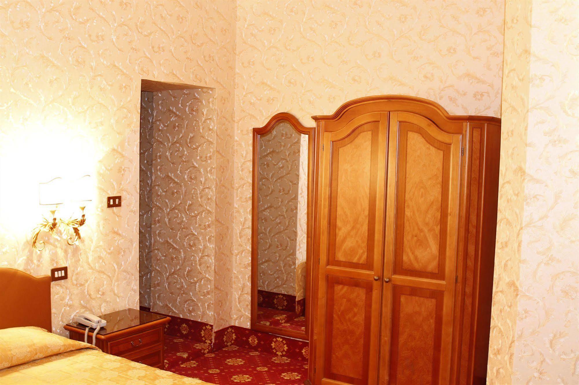 Hotel Pace Helvezia
