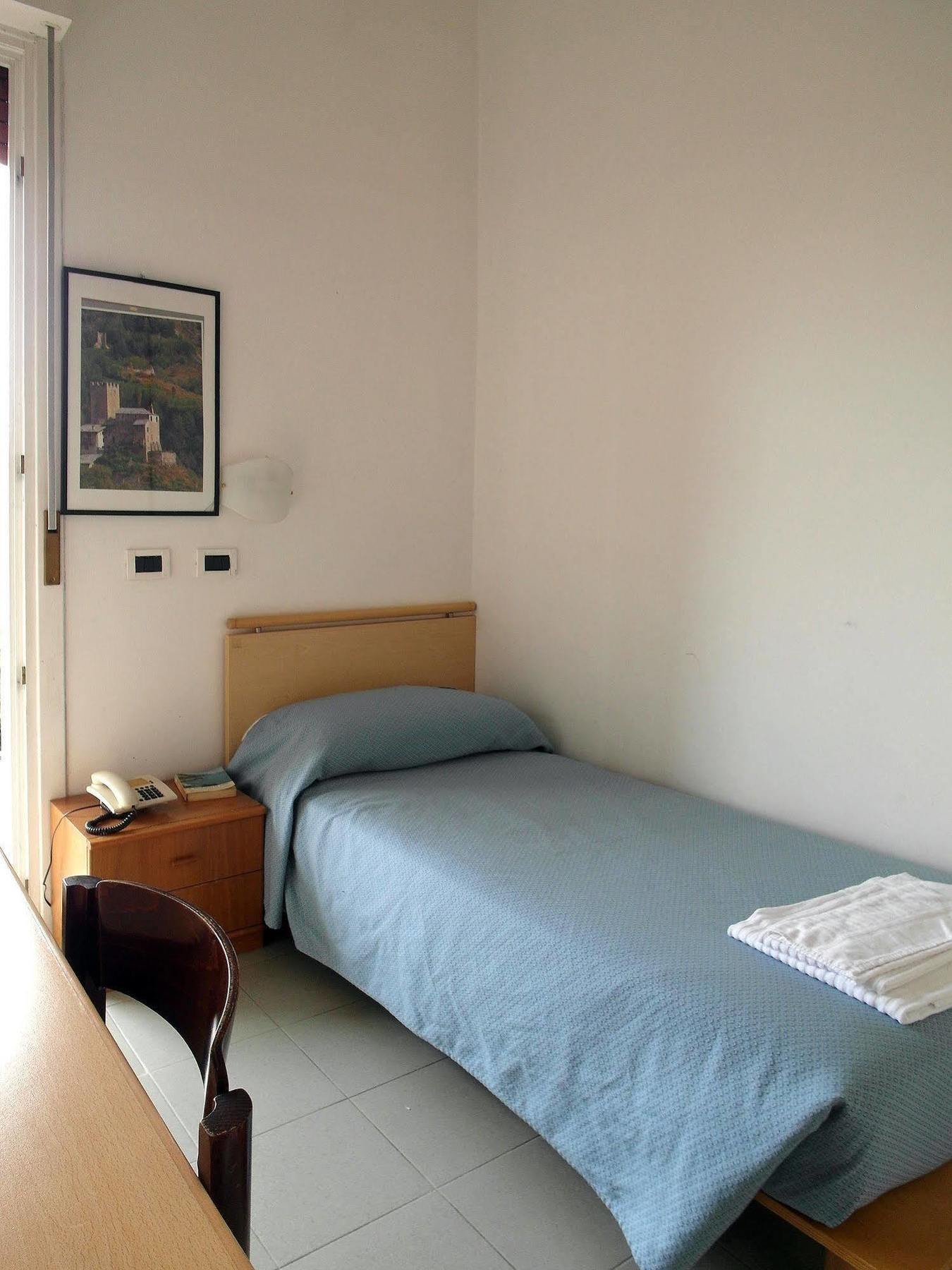 Casa Per Ferie Opera Don Calabria 3* Roma