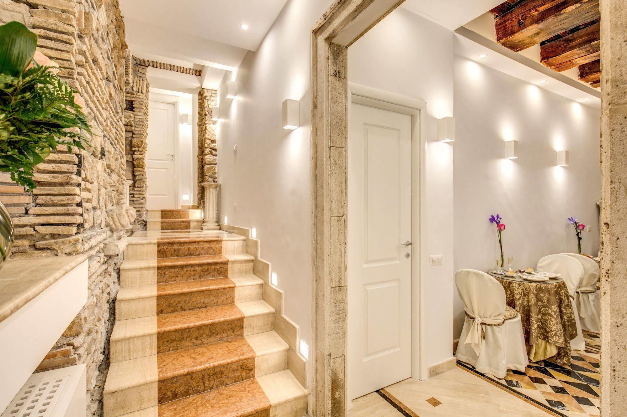 Pantheonview - Luxury Bed & Breakfast Rome