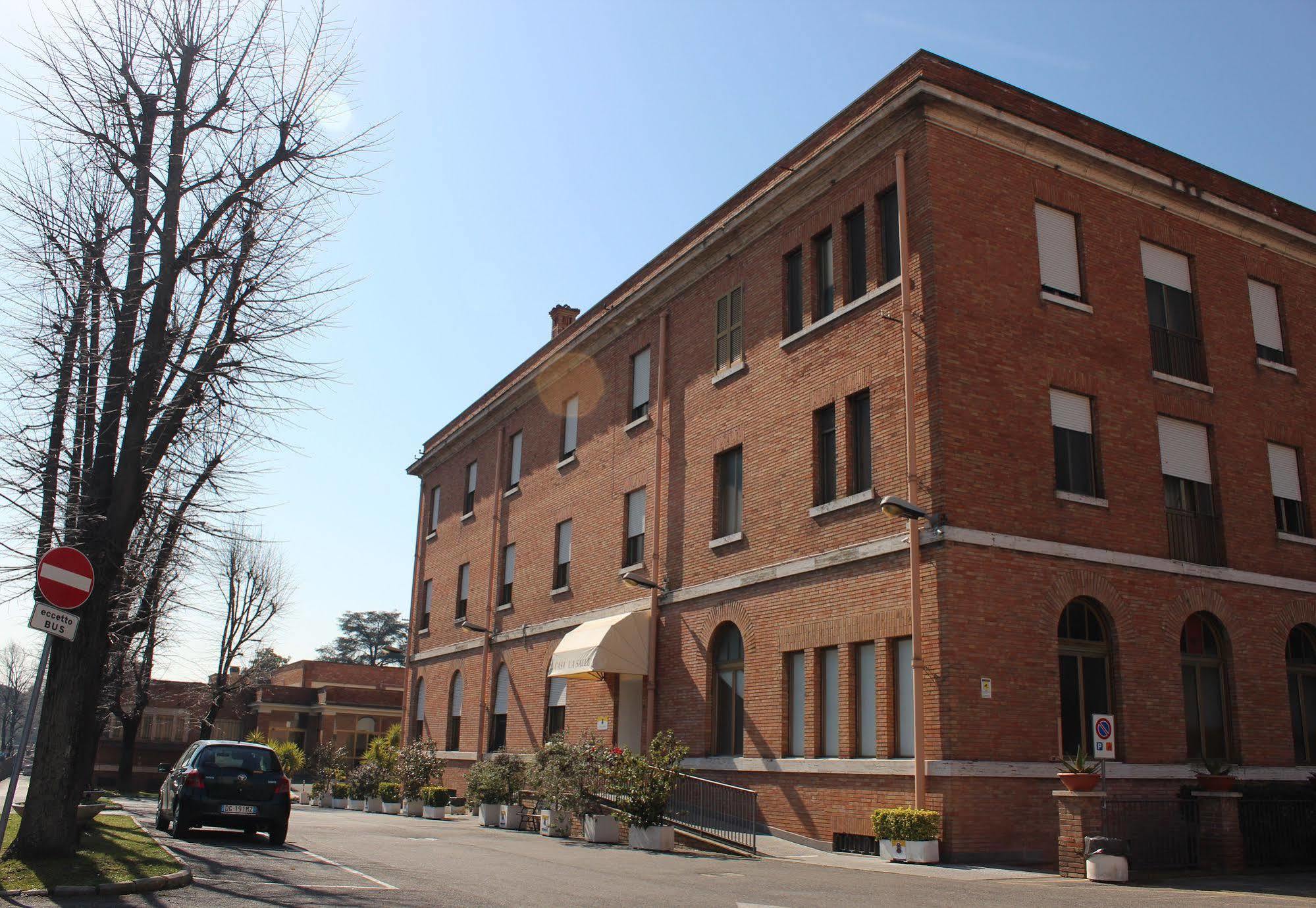 Casa La Salle - Vaticano Guest house 3*