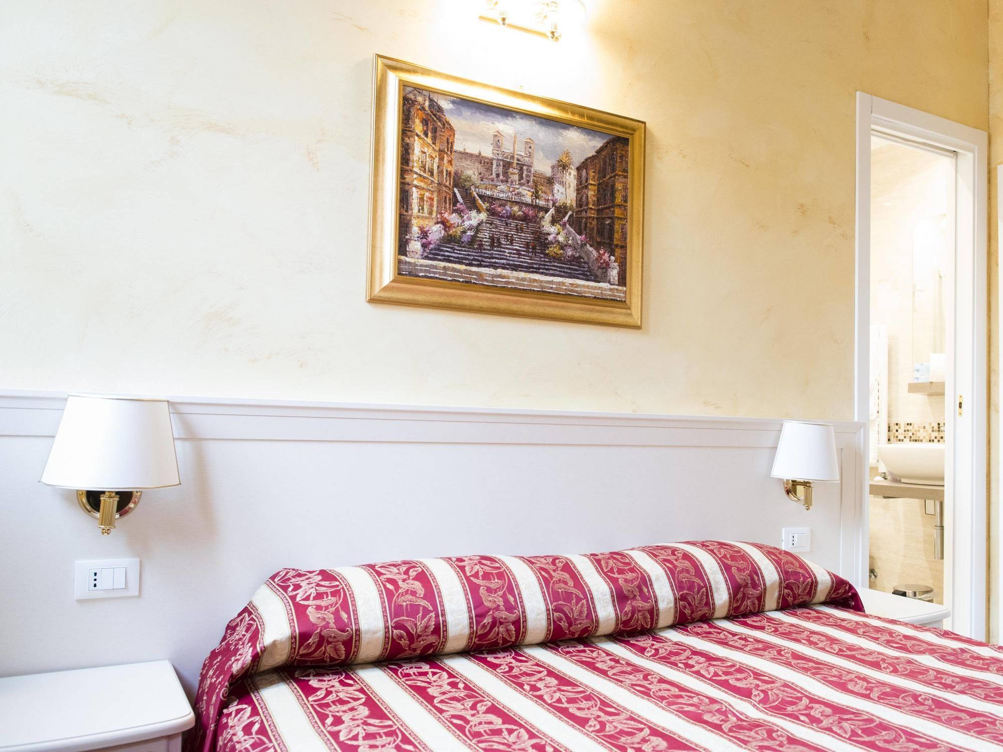 Domus Trevi Bed & Breakfast Rome